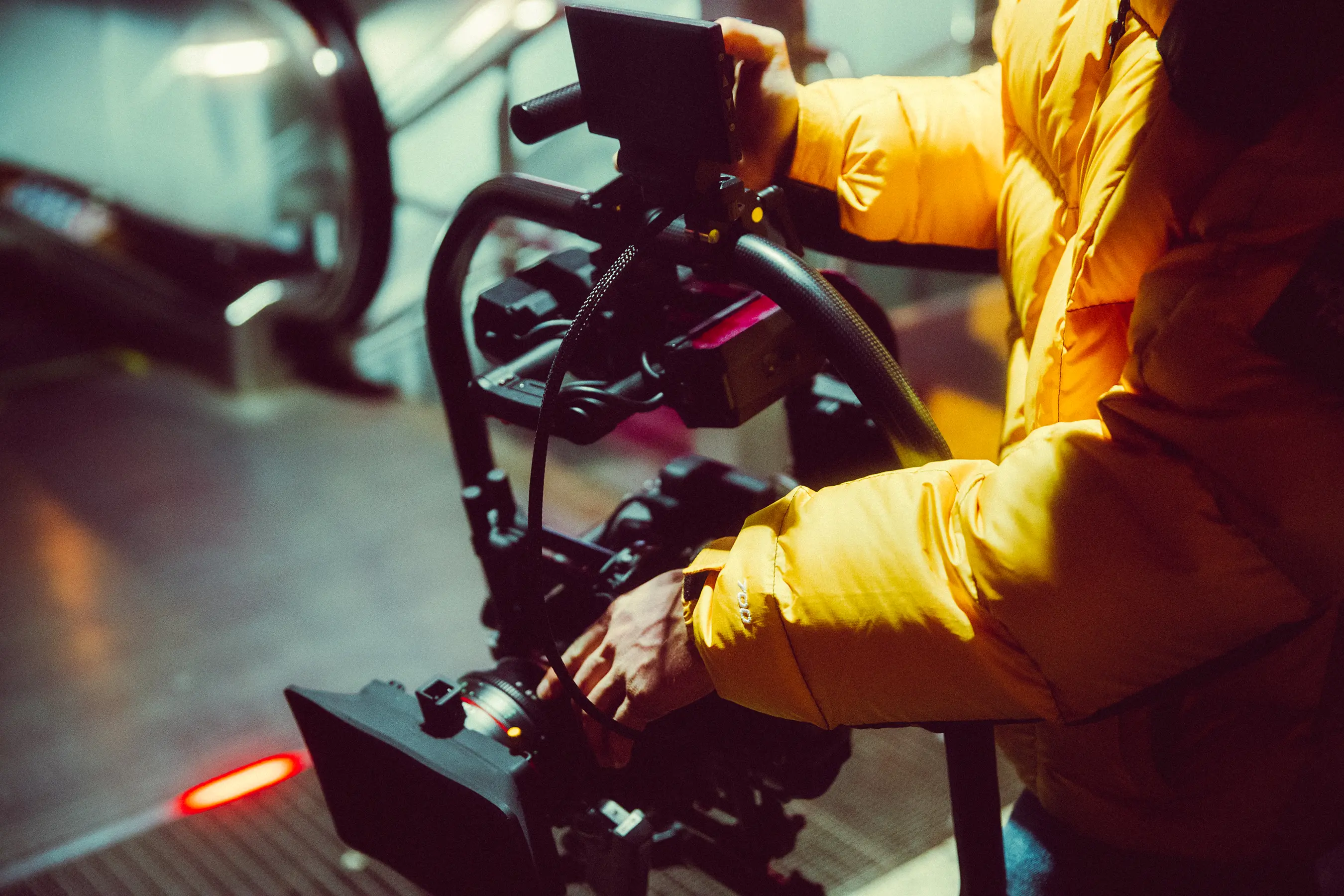 [Cologne] Night Shooting person controlling camera on Movi pro